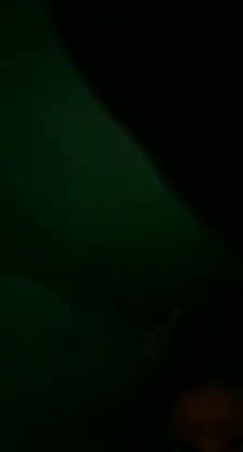 Cheater milf talking on phone while lover fingering in her pussy