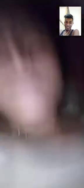 Sexy Bd Girl Showing Pussy