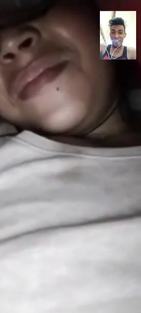 Sexy Bd Girl Showing Pussy