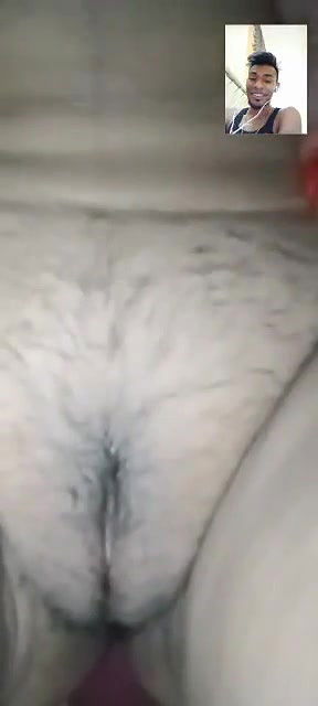 Sexy Bd Girl Showing Pussy