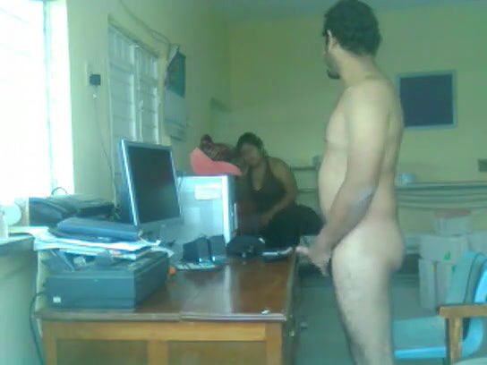 Desi couple romance on office table during night duty