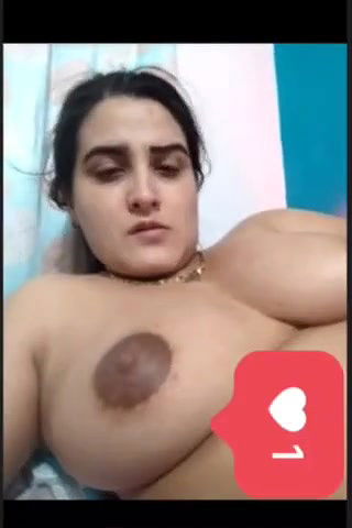 Beautiful Bhabi Showing