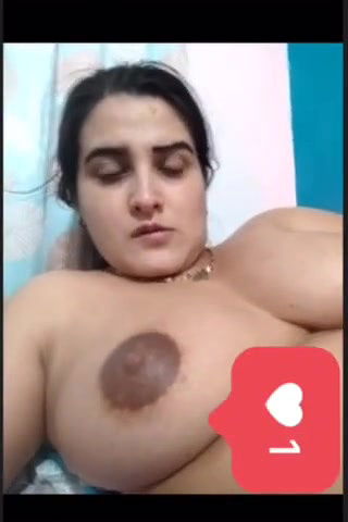 Beautiful Bhabi Showing