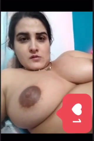 Beautiful Bhabi Showing