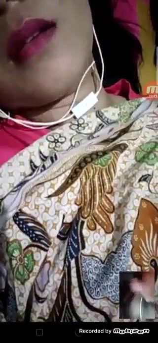 Desi sexy wife fing her pussy