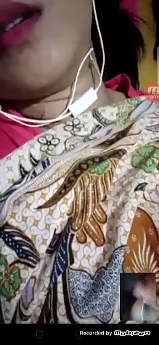 Desi sexy wife fing her pussy