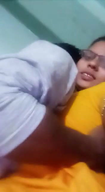 Chasmish bhabhi fucking