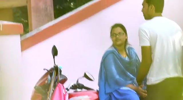 Outdoor desi lover fun