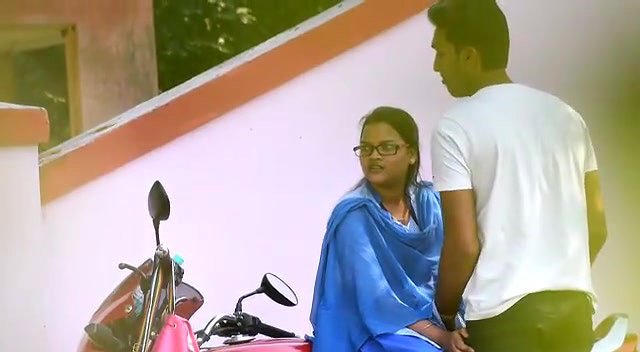 Outdoor desi lover fun