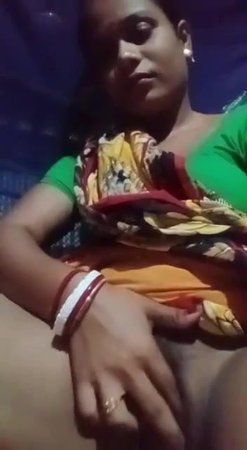 Unsatisfied Boudi Fingering