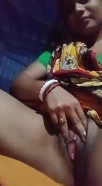 Unsatisfied Boudi Fingering
