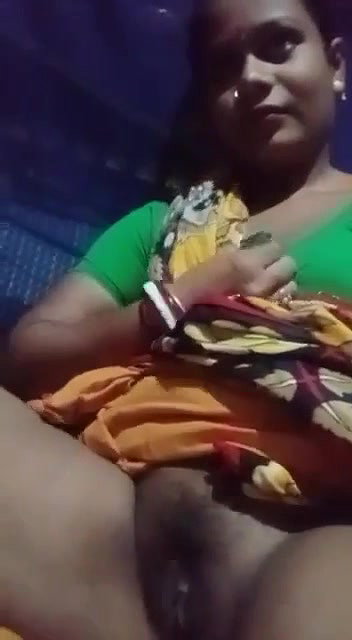 Unsatisfied Boudi Fingering
