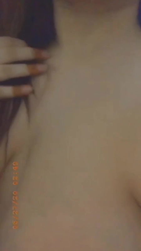 Paki girl showing big boobs