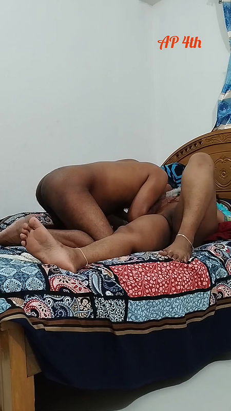 Horny Bhabi Showing Pussy on Video Call & Masturbating with Cucumber