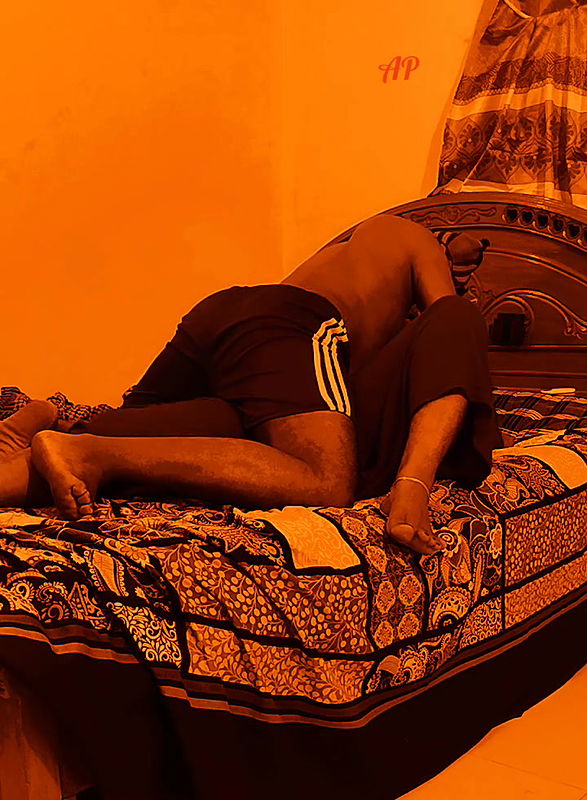 Horny Girlfriend Giving Deep Blowjob And Kissing