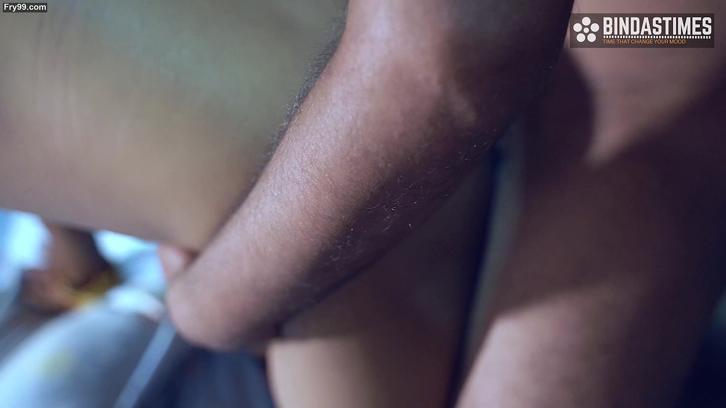 Pyasi Chudel ke sath thukai Full Movie