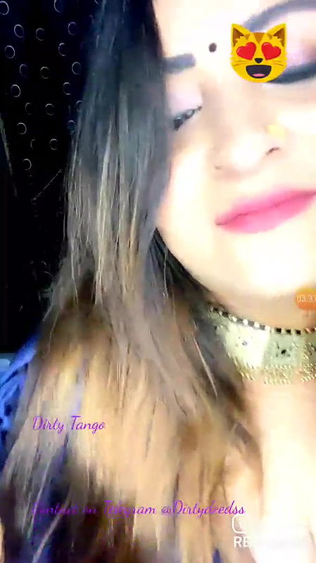 Mahi Queen Cleavage Show
