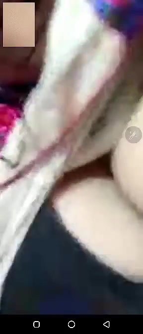 Desi Aunty showing Boobs and Pussy on Video Call