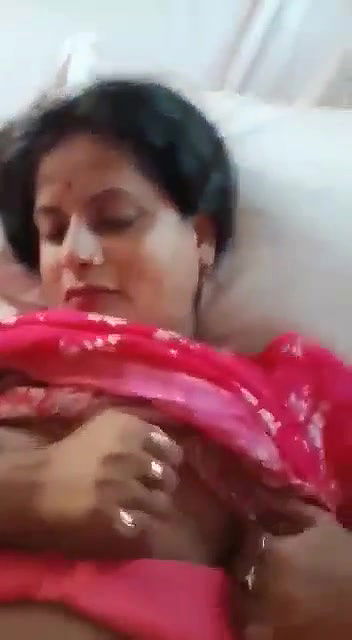 Bhabhi hotel fucking with moans