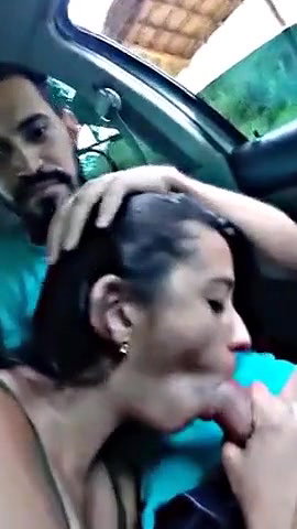 Superb beautiful Desi gf sucking in car like pro