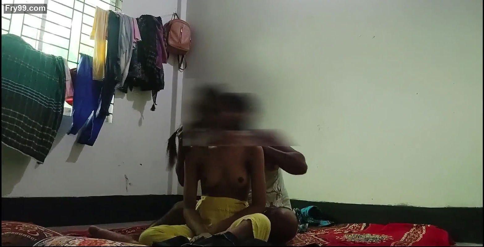 My Step Sister have a nice Figure Cumriya