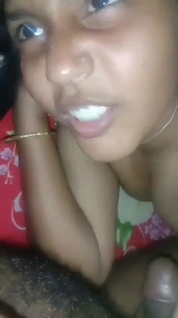 Cute Bhabi Sucking