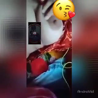 Bd Girl Showing Boobs