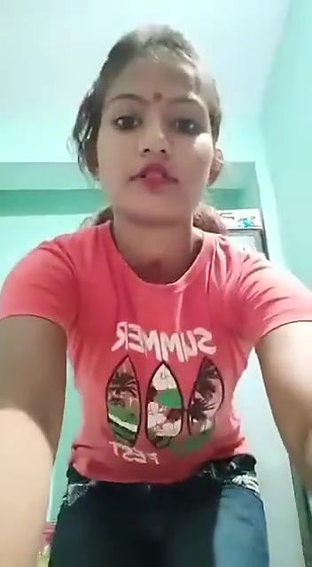 Shy girl Making changing clip for lover