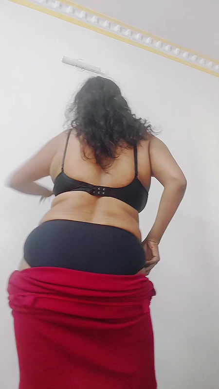 Desi fatty model suchitra