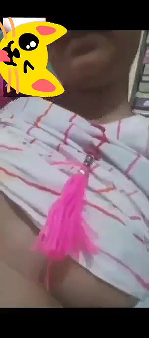 Beautiful cute Girl Showing boobs