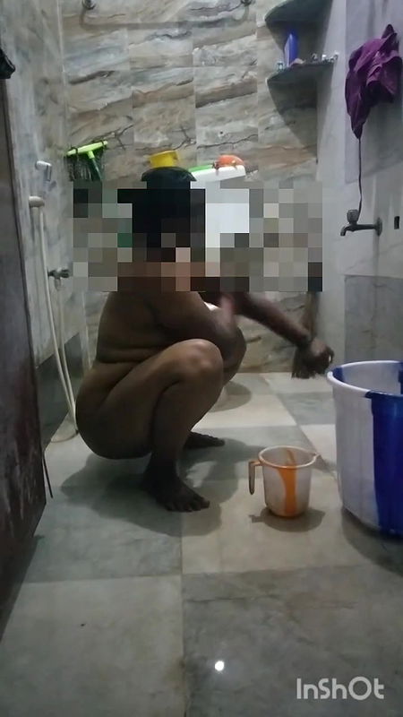 Indian Tamil Maid Bathing Infront of Owner