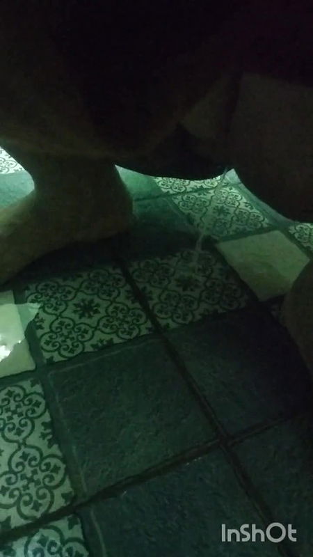 Pissing Hot Video and Casual Tamil Hot Talking