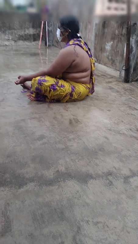 In the Rain Hot Blowjob and Dirty Talk