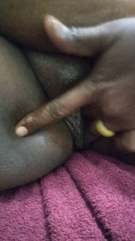 Coimbatore Tamil Aunty Boobs and Pussy Showing