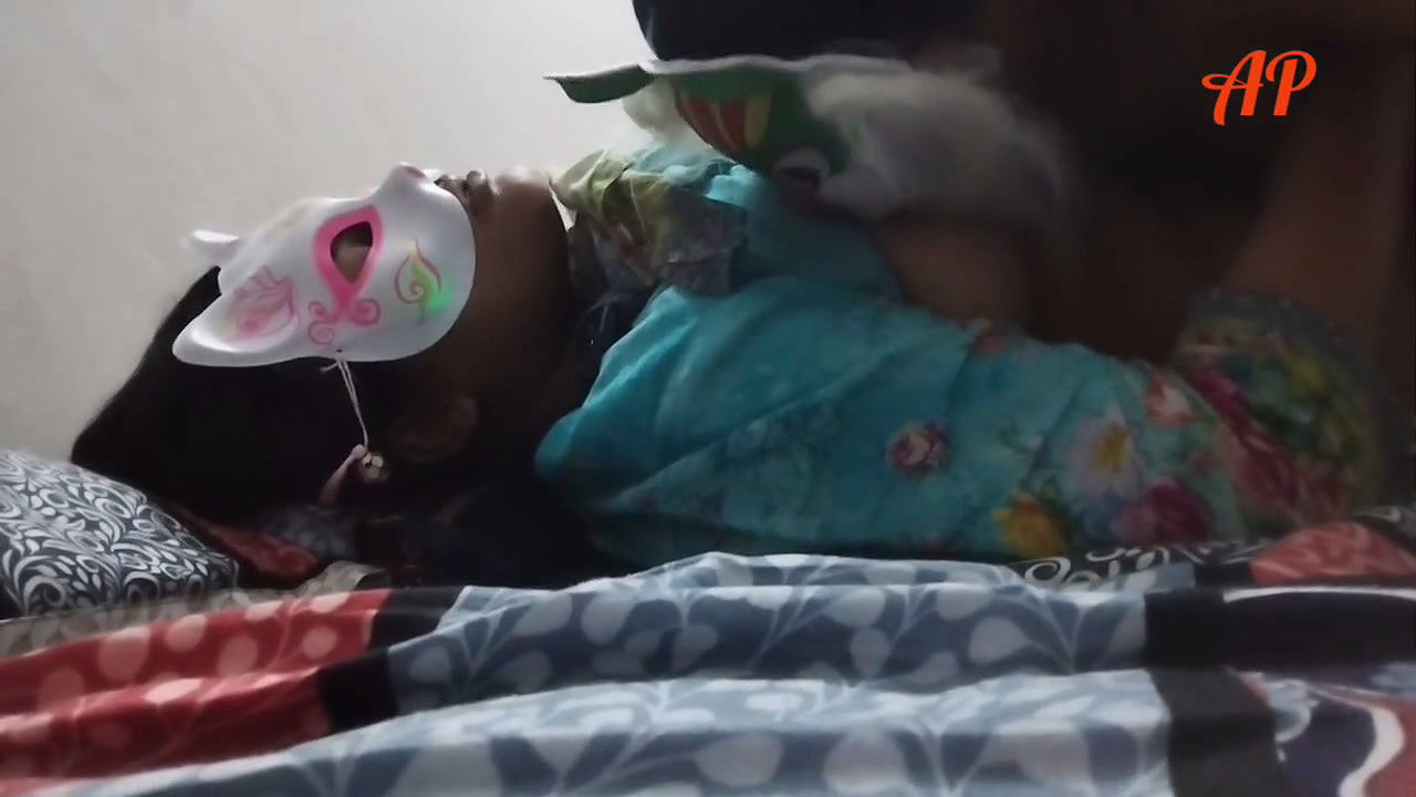 BBC Blasts a Thick Load Deep Inside a Horny Chubby Desi Bhabi Wet Pussy – Akashprime