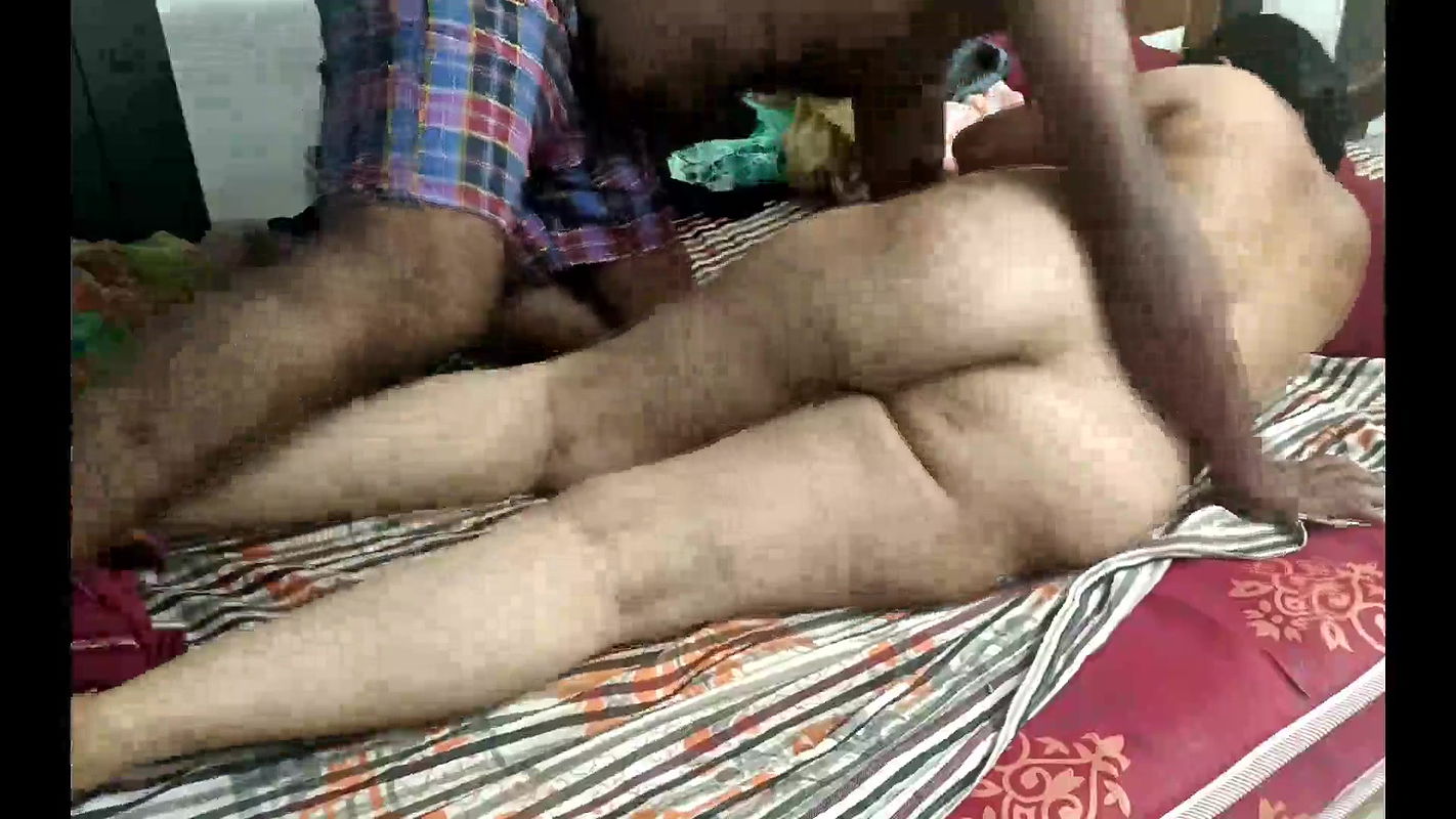 Beautiful Bhabhi Sex in Saree