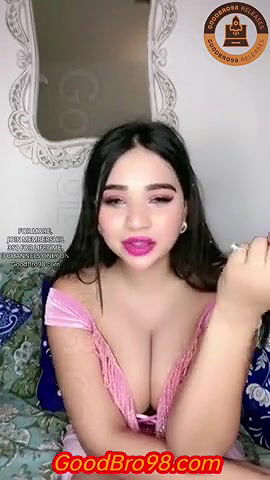 Subhi Katiyar Famous Insta Model Deep Cleavage 30mins+ Premium