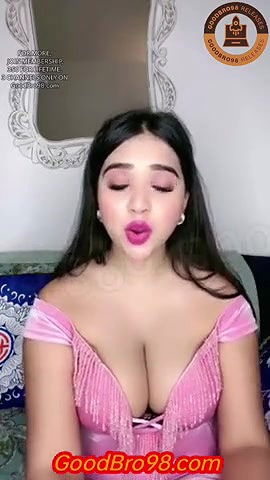 Subhi Katiyar Famous Insta Model Deep Cleavage 30mins+ Premium