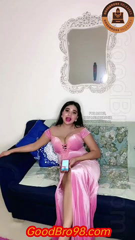 Subhi Katiyar Famous Insta Model Deep Cleavage 30mins+ Premium