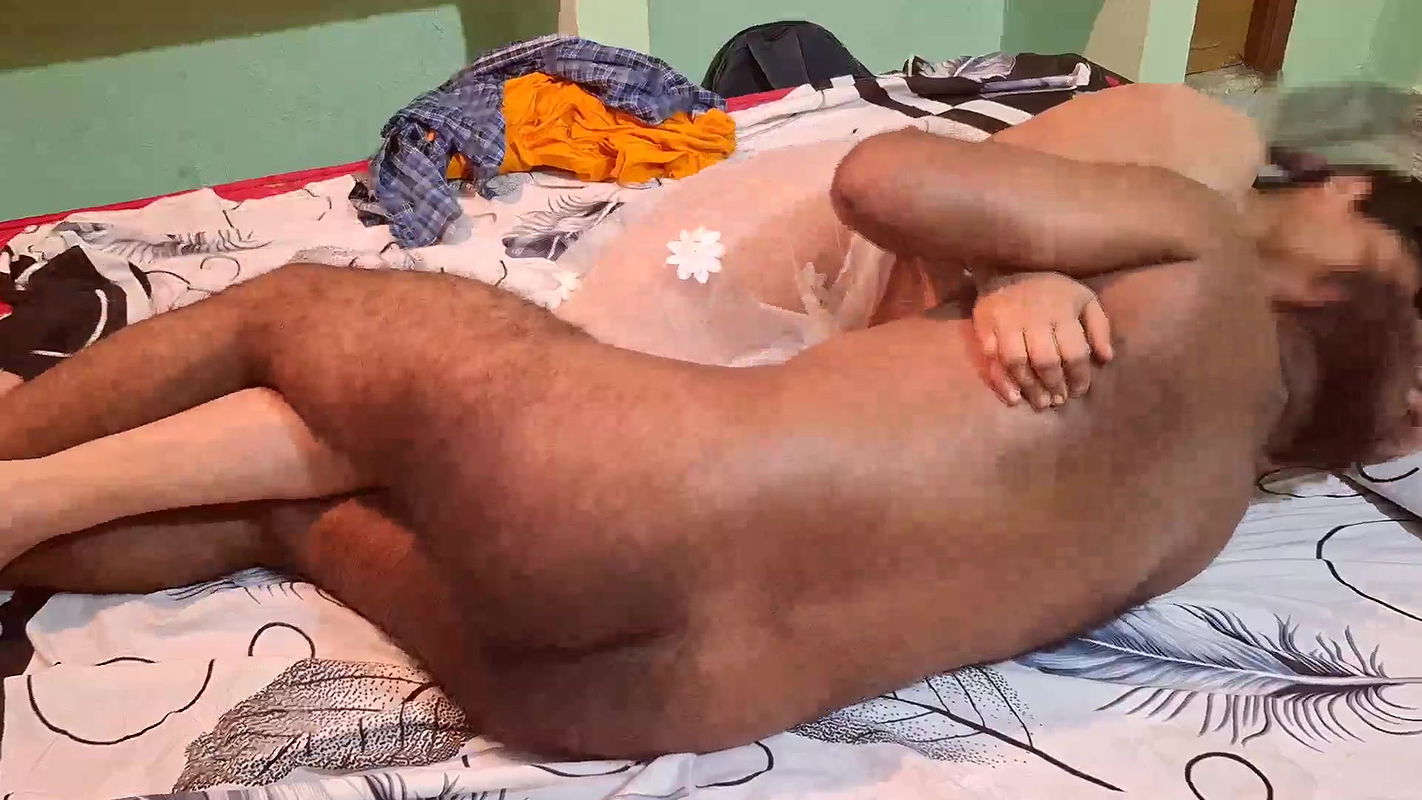 Sindu Bhabhi Fucked at Home by Boyfriend