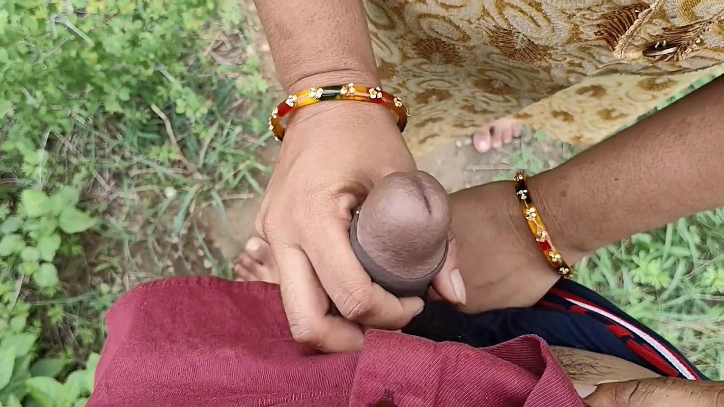 Beautiful Sister-in-law Fell in Love with Brother-in-law’s Penis, Said Fuck Me Hard, Hindi Audio