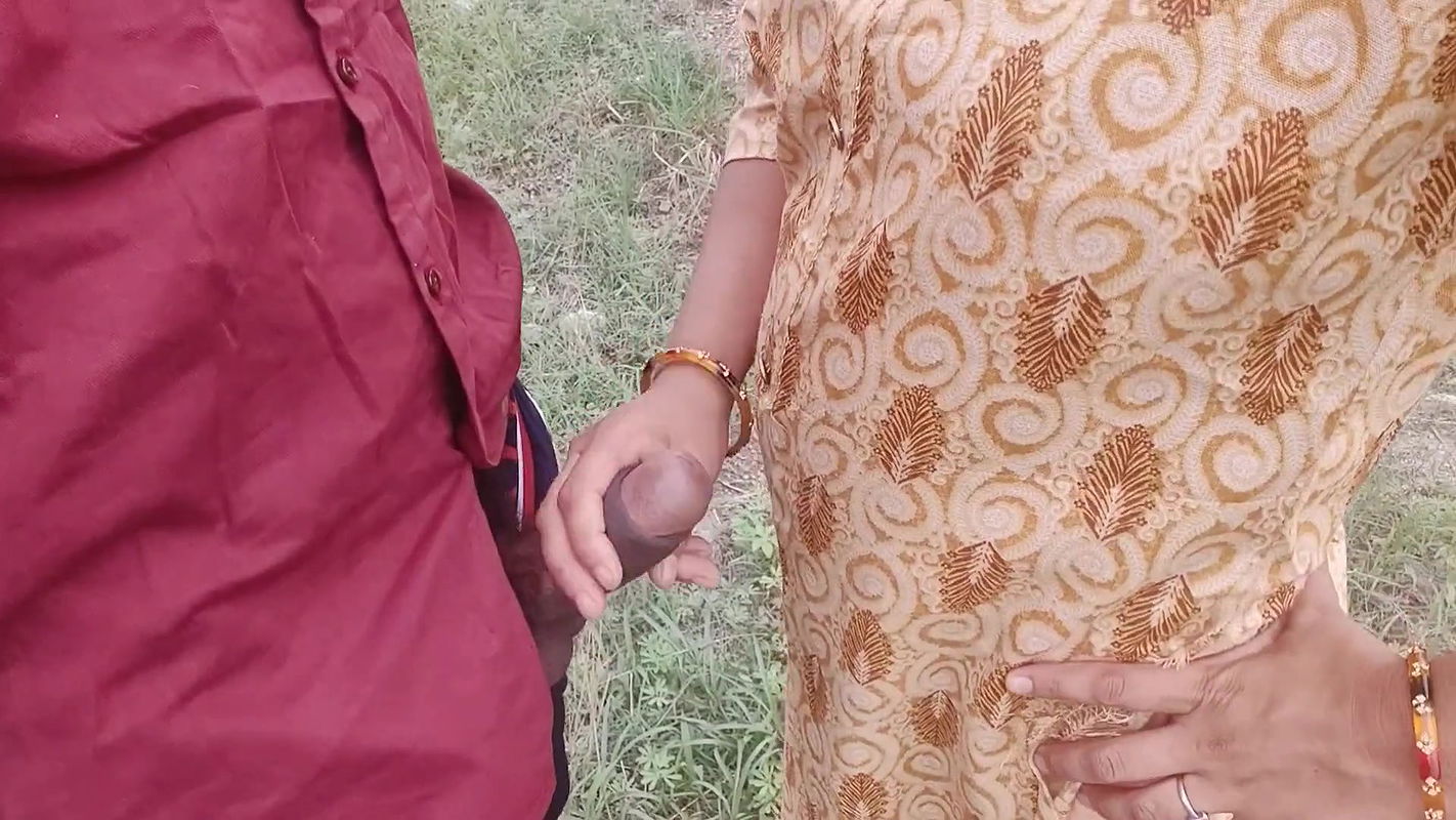 Beautiful Sister-in-law Fell in Love with Brother-in-law’s Penis, Said Fuck Me Hard, Hindi Audio