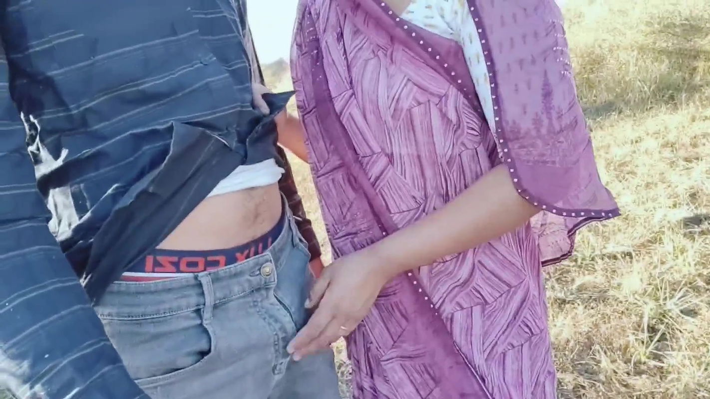 Bhabhi Got Fucked by Stepbrother’s Big Dick