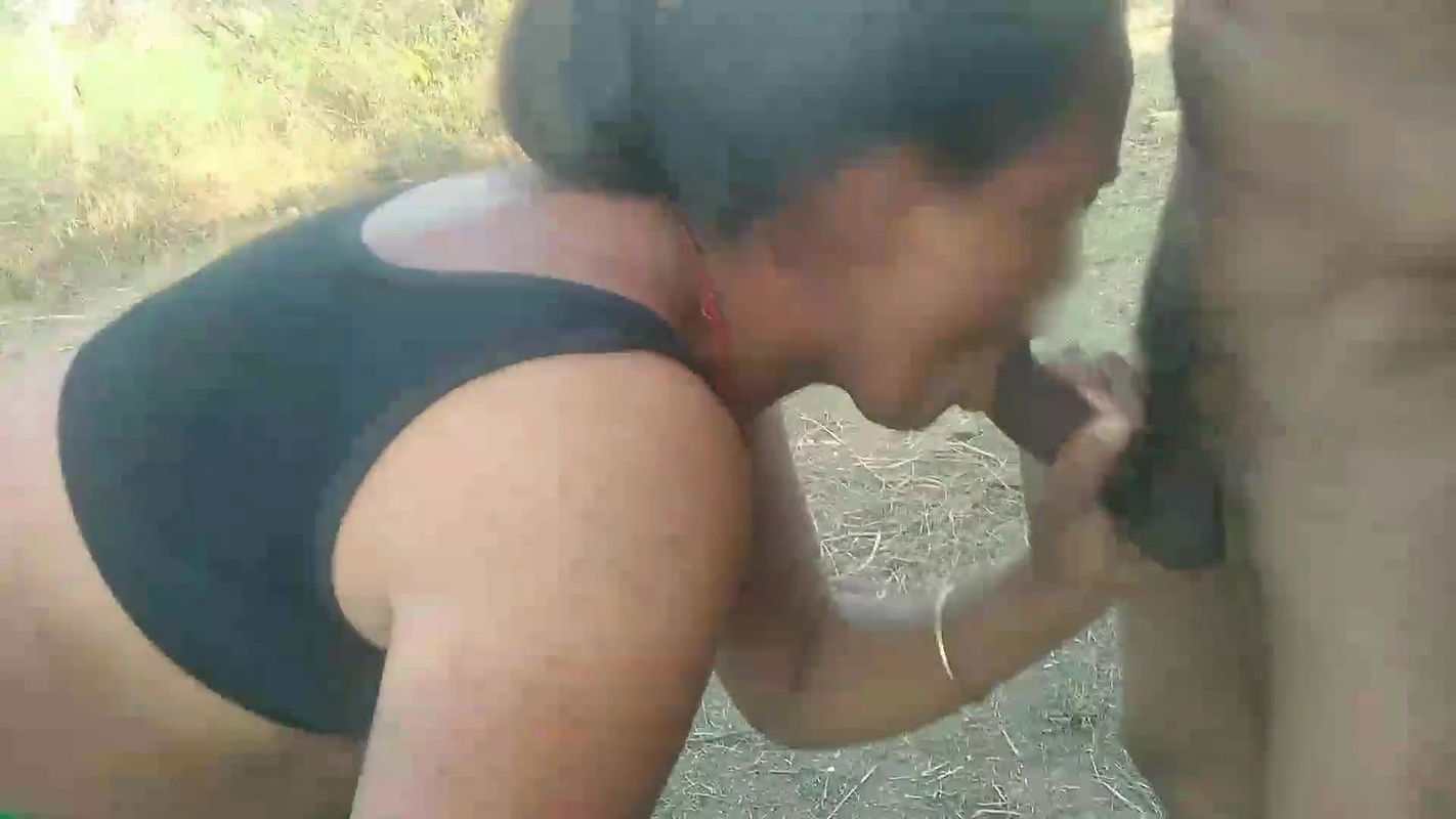 Indian Desi Girl Blowjob, Indian Desi GF Outdoor Sex