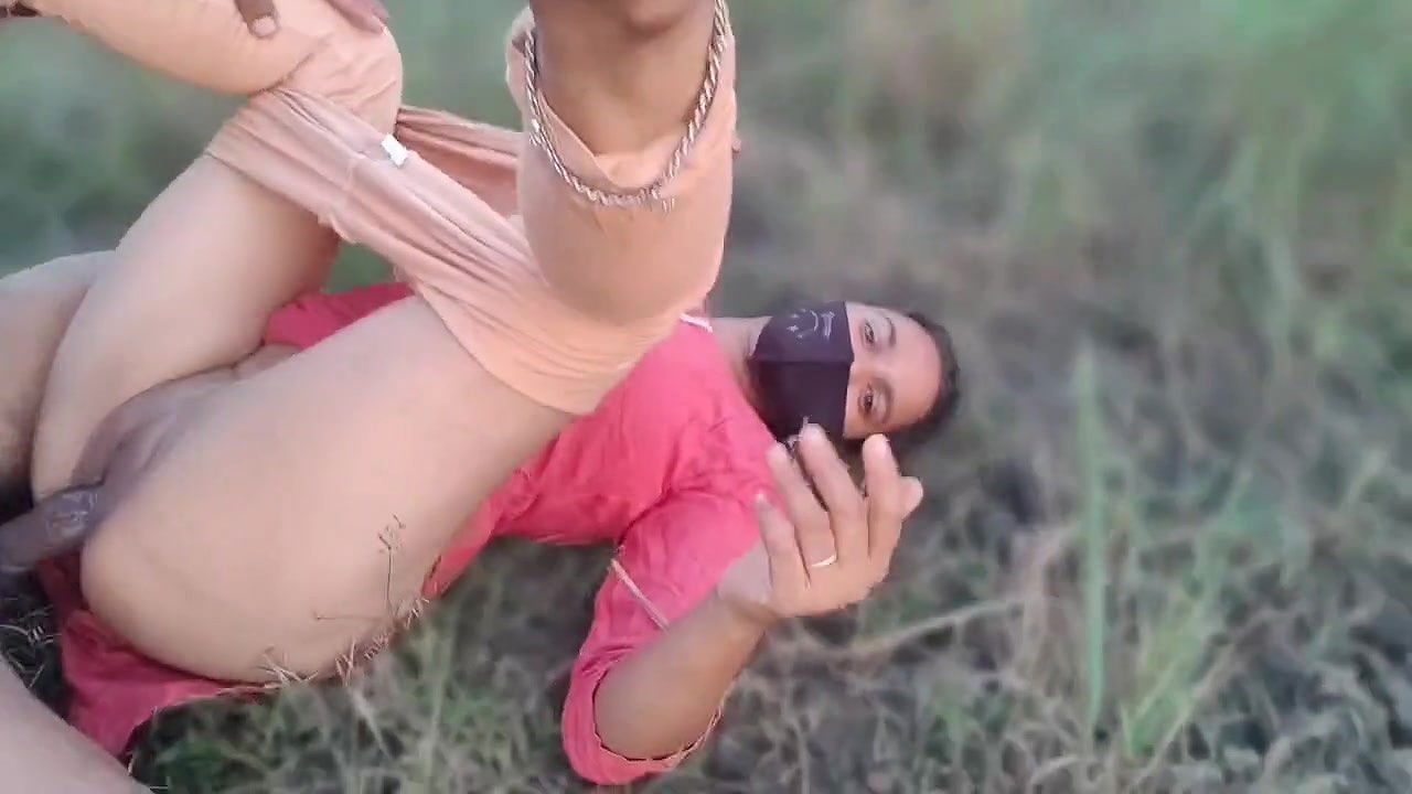 Indian Village Girlfriend Boyfriend Fucked in Jungle