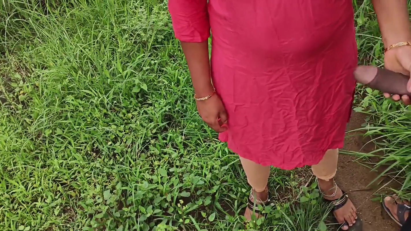 Seeing Stepuncle’s Thick Black Cock, the Virgin Stepniece’s Chutney Became Wet and Said to the Stepuncle