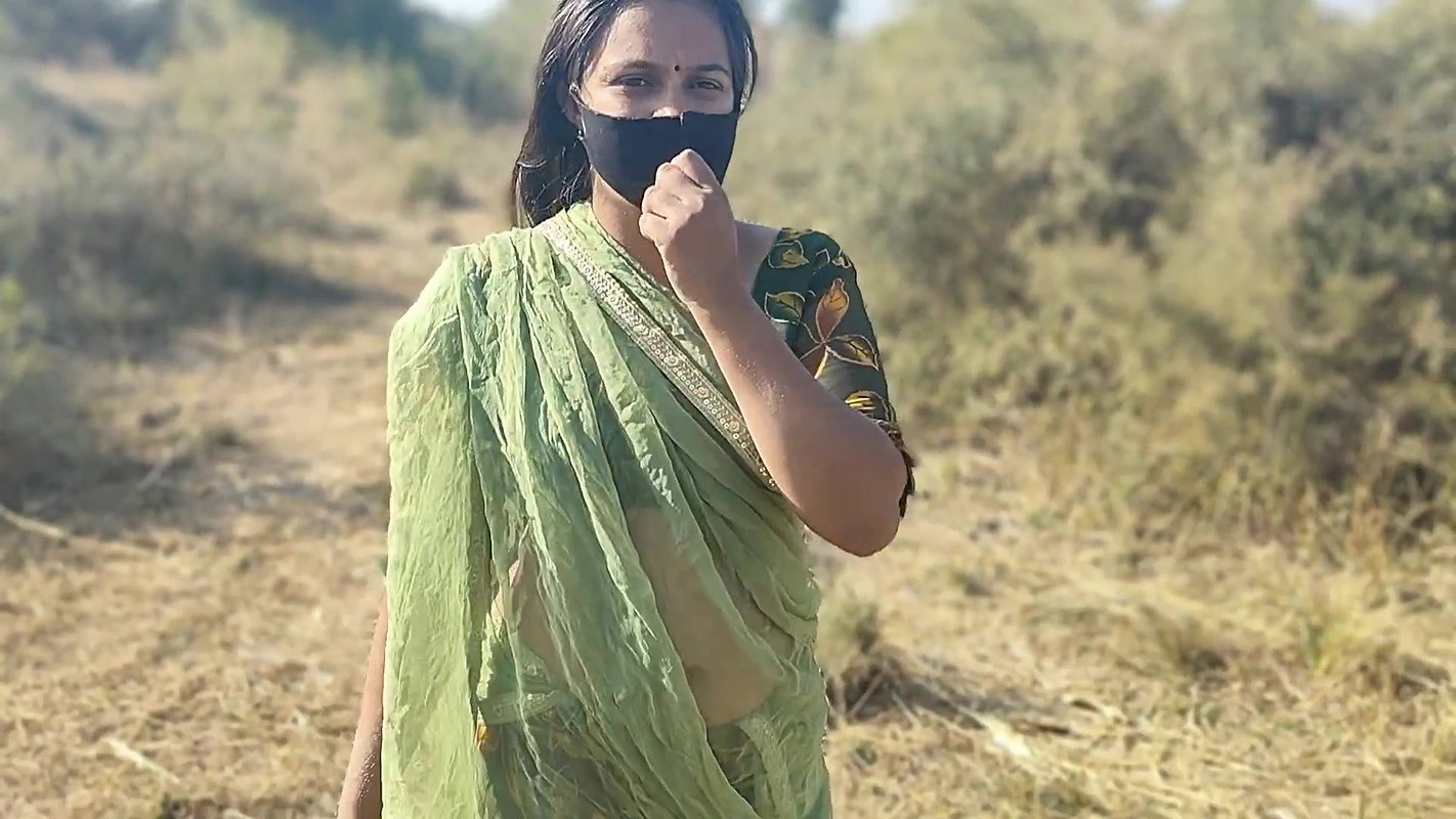 Stepmom – Caring MILF Soniya Lets Her Neglected Step Son Comfortably Caress Her Big Tits Jungle Sex