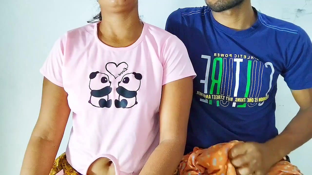 The Unmarried Girl Saw the Big Penis and Pussy Got Excited and She Said to the, Please Fuck My Pussy.