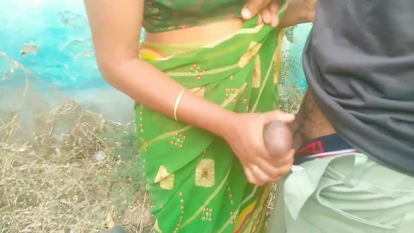 Your Soniya Girlfriend Got Fucked in Bushes