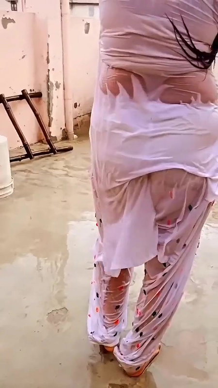 Hot Girl Dancing in rain her panty visible